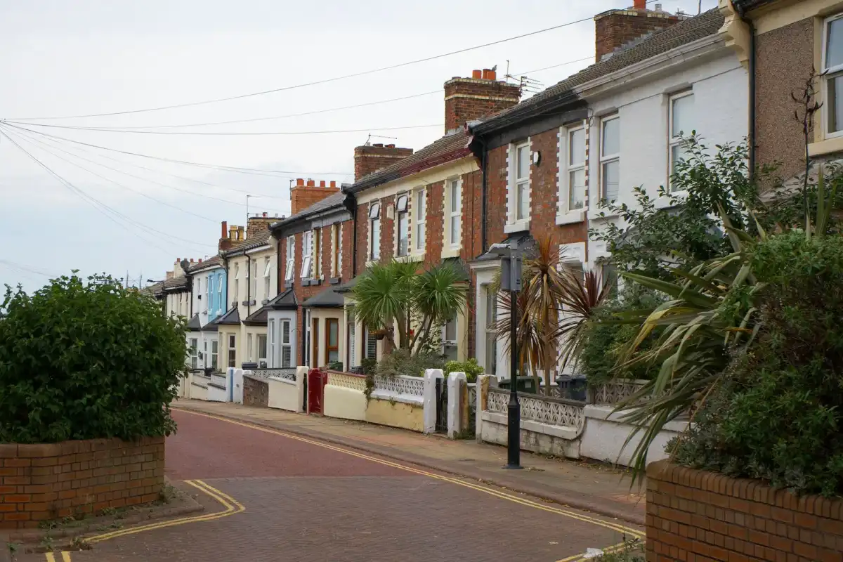 Residential street of terraced houses – residential locksmith Lancing coverage across the city by Locksmith Lancing